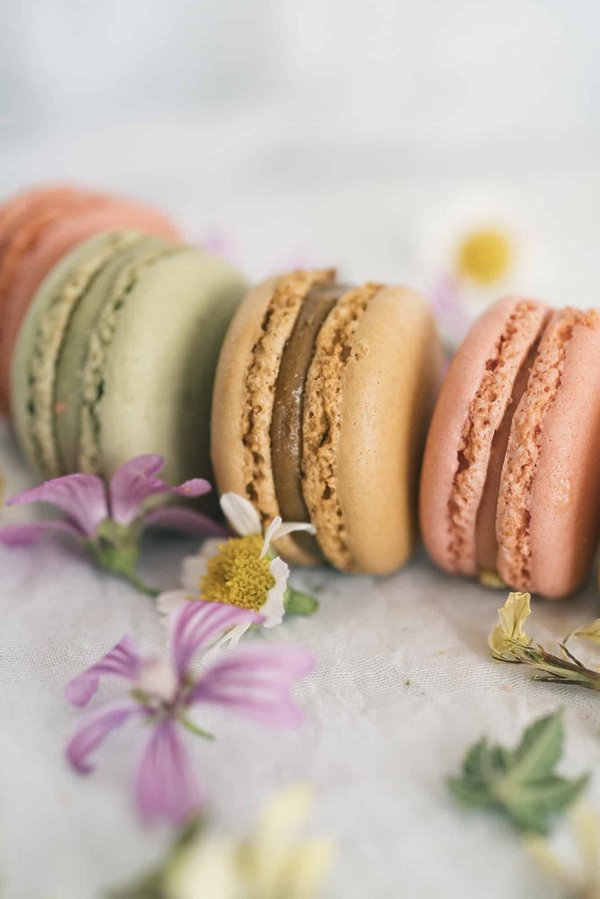 les secrets pour réussir des macarons colorés